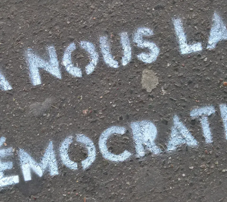 À nous la démocratie